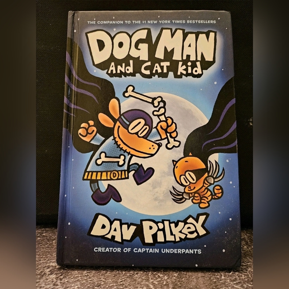 Dog Man Book Series by Dav Pilkey Set Of 8 Books - Picture 2 of 9